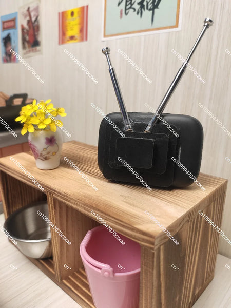 Retro Mini Touch Screen TV &ndash; Customizable Video Content