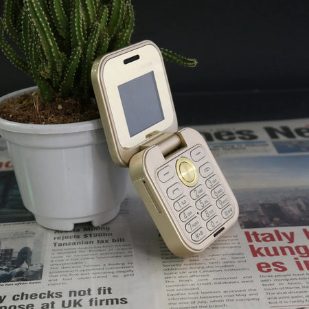 Palm Cute Flip Phone &ndash; Senior Friendly Push Button Comfort Gold / add 16G TF card