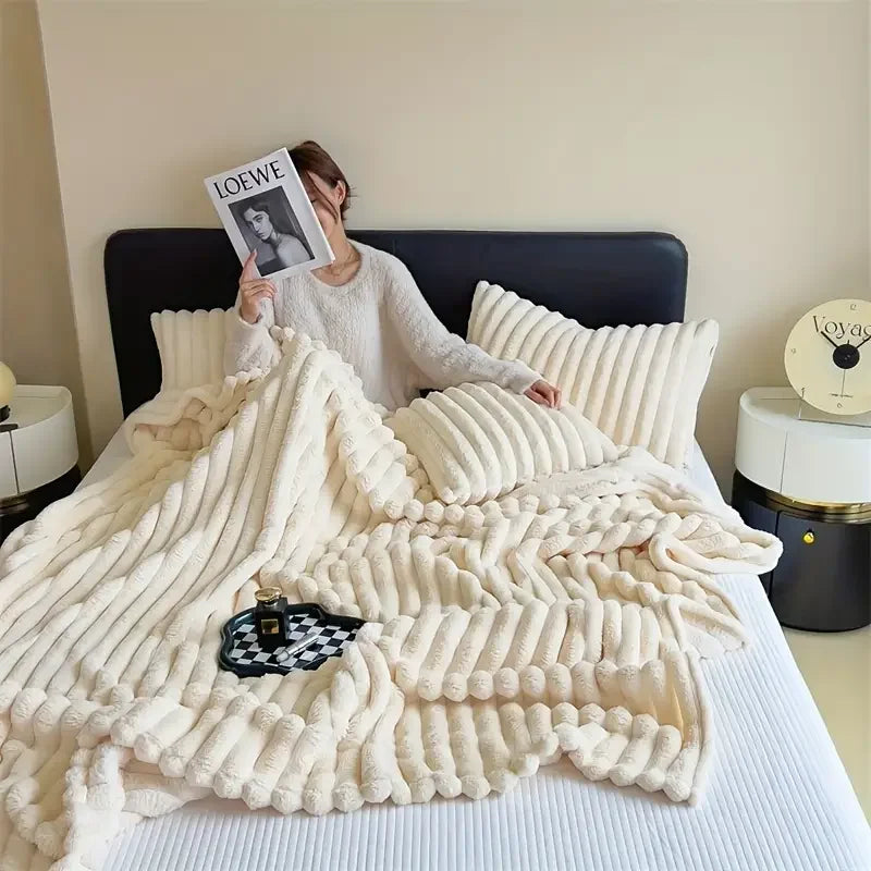 Light Luxury Rabbit Velvet Blanket &ndash; Ultra Soft Warmth