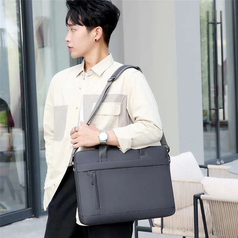 15.6 Inch Shockproof Laptop Sleeve for MacBook, HP, Dell, Acer - Waterproof Crossbody Bag