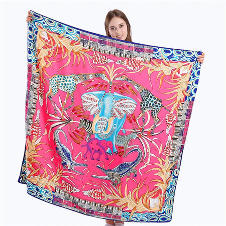 POBING Twill Silk Square Scarf &ndash; Captivating Giraffe Print