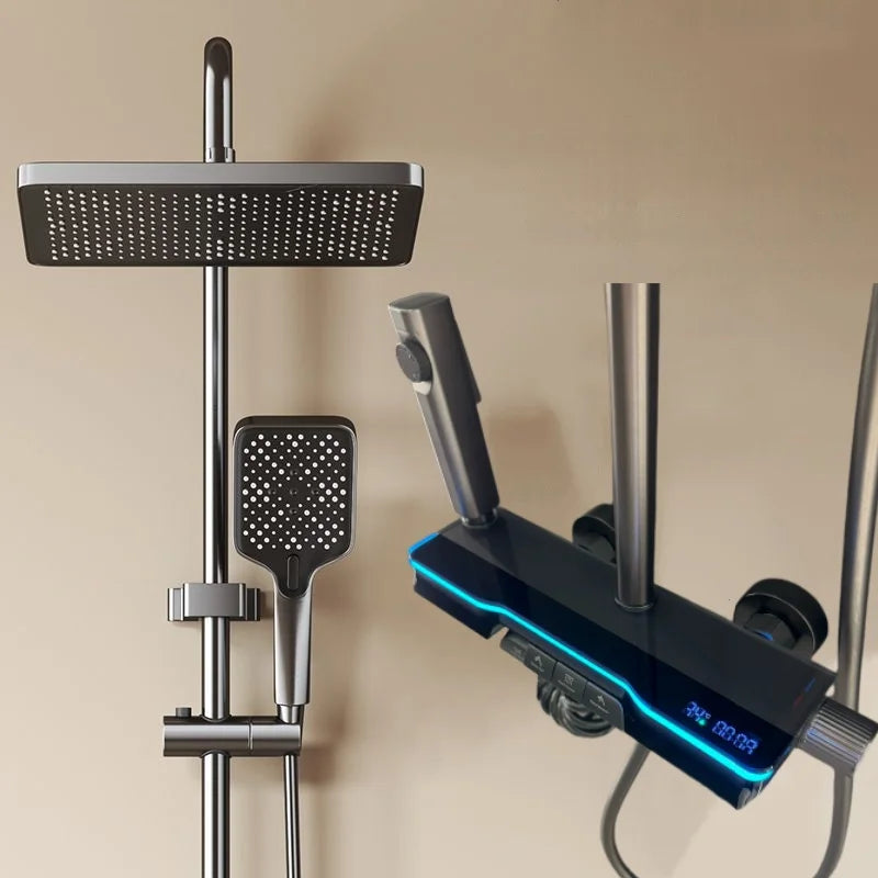 Conjunto de Torneira de Chuveiro com Display Digital de Temperatura, Corpo em Latão, Acabamento Cromado, Experiência de Chuva