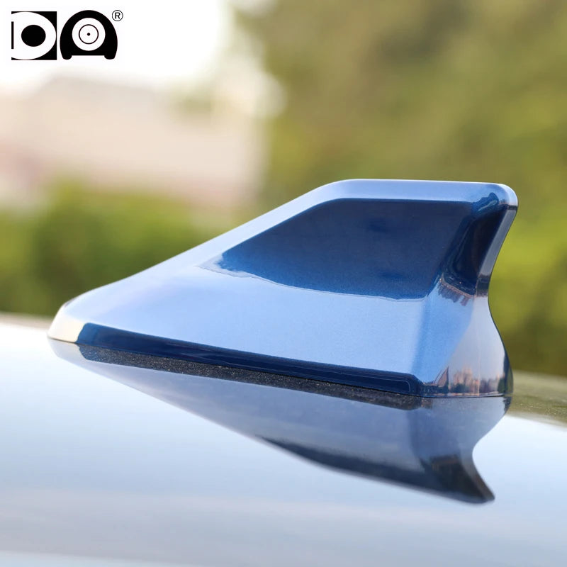 Universal 7D Shark Fin Antenna &ndash; High-Performance Radio Signal