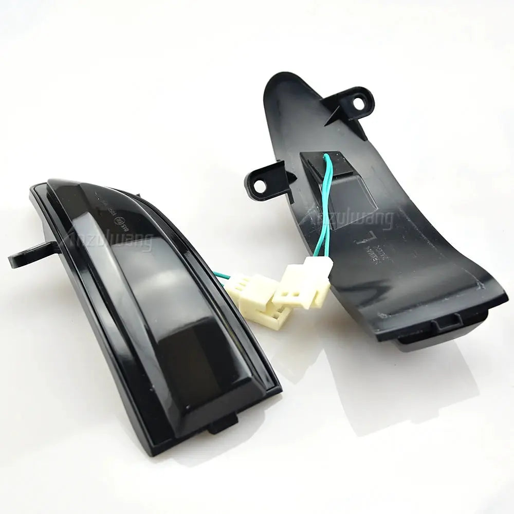 LED Dynamic Turn Signal Lights Arrow Design For Nissan L33 B17 C1 by InterCyprus Trading Ltd
