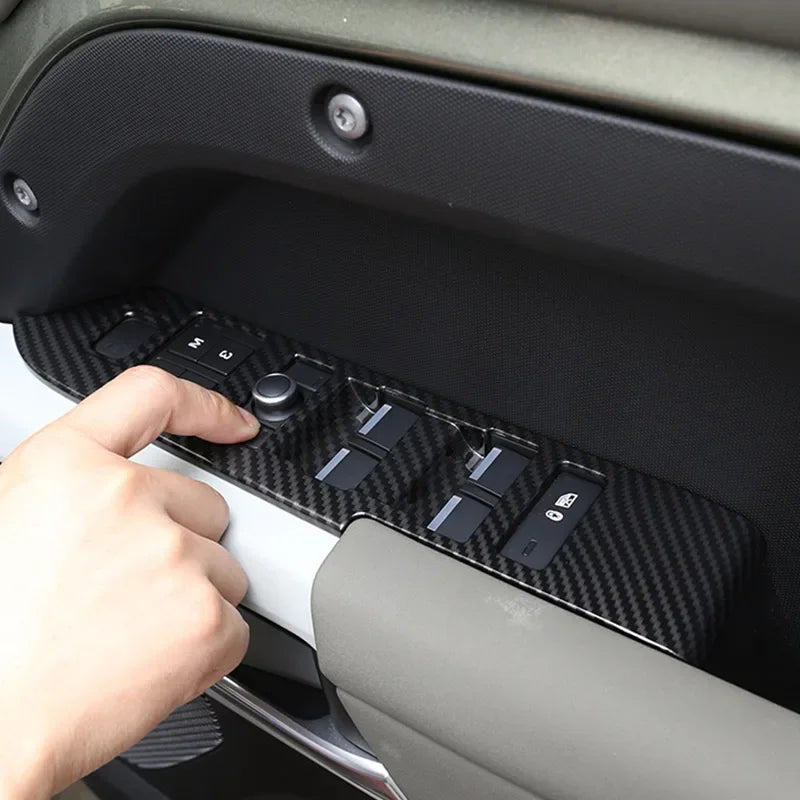Autocolant cadru comutator ridicare geam Land Rover Defender Carbon
