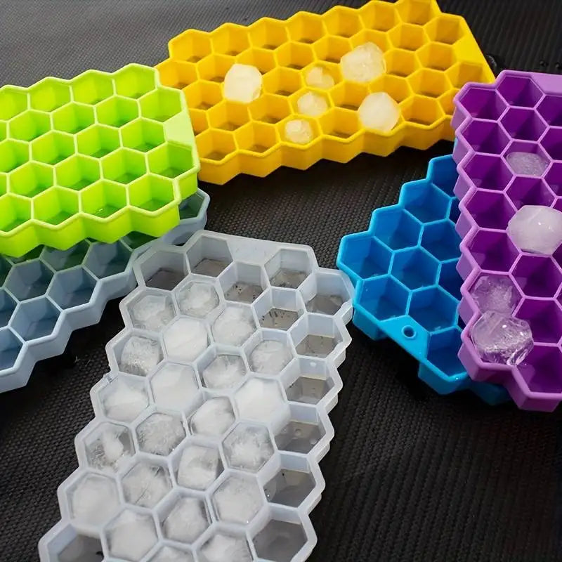 Silicone Ice Cube Trays &ndash; Eco-Friendly Honeycomb Design
