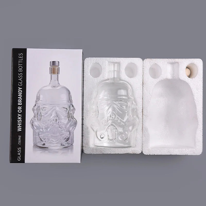 Storm Trooper Helmet Whisky Decanter Glass Set - Decorative Bottle