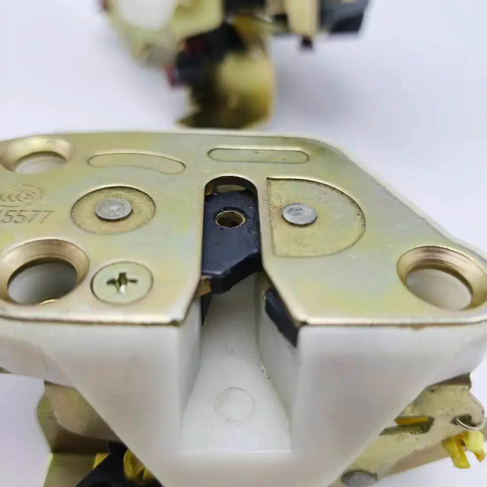 Front Door Lock Latch Assembly for Chery QQ QQ3 IQ S11 2003 to 2015 by InterCyprus Trading Ltd