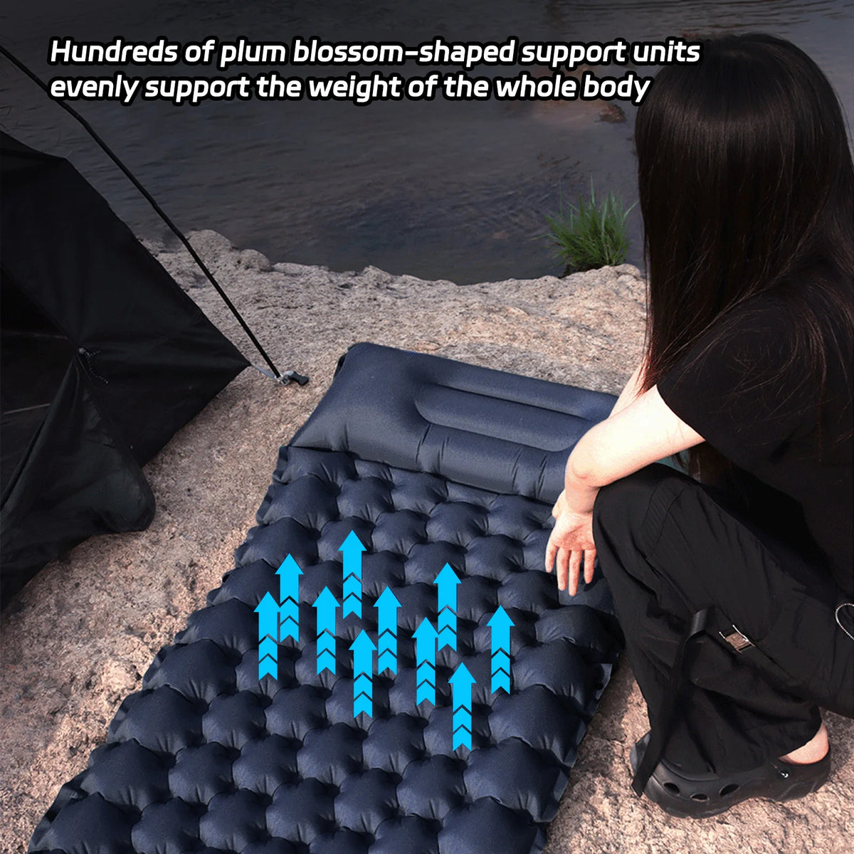 Lightweight Self Inflating Sleeping Pad &ndash; Built-In Pump