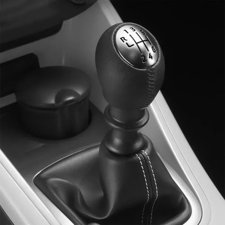 Gear Shift Knob Leather for Renault Megane MK3 6-Speed with Chrome Accents Black