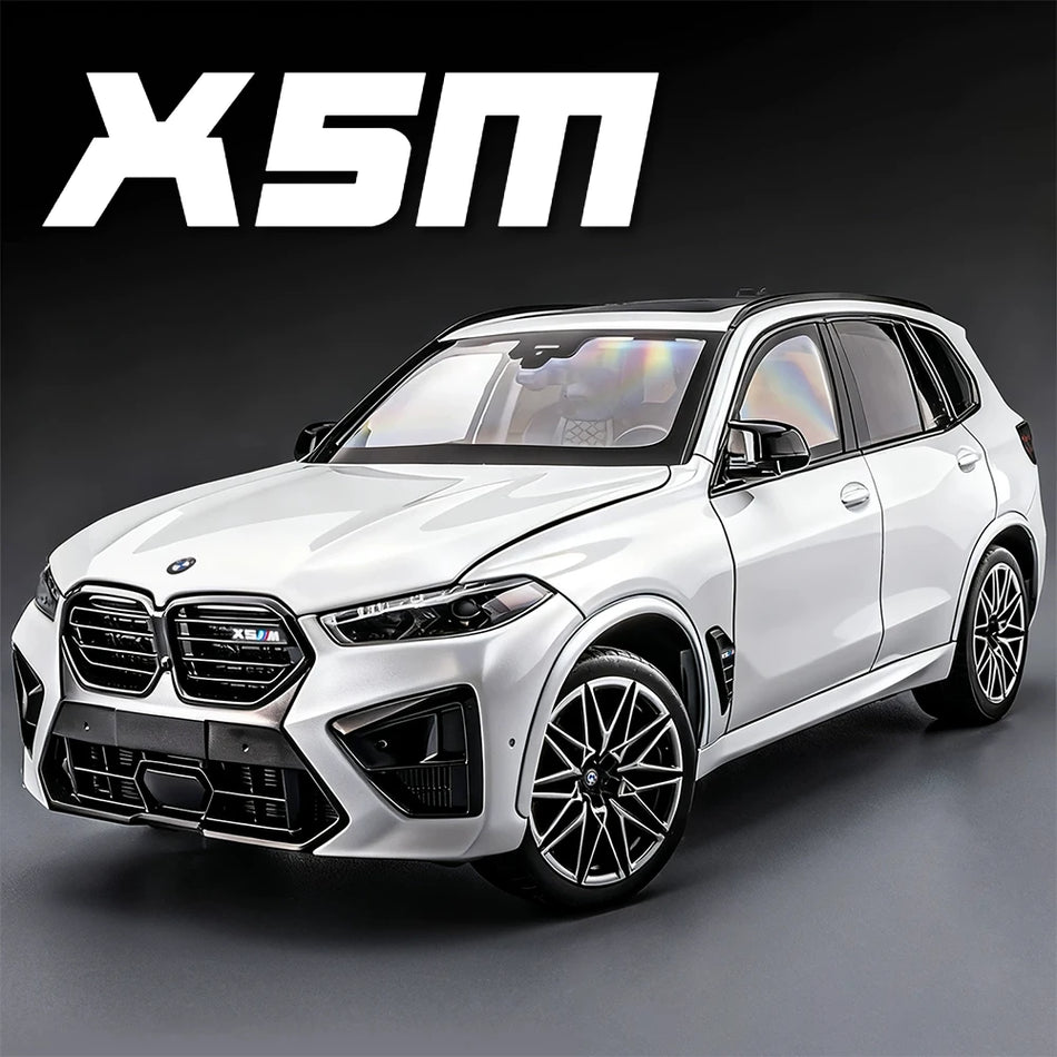 1:18 Model avtomobila iz die-cast kovine s pomičnimi vrati in zložljivimi ogledali
