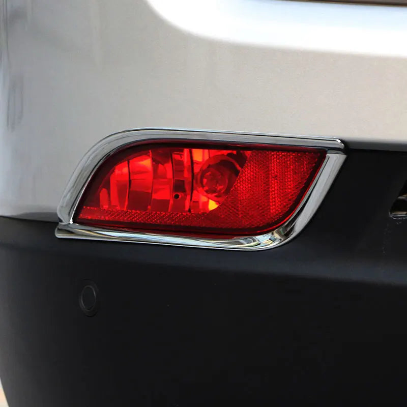 Rear Bumper Reflector Fog Light Cover With Chrome ABS Finish For Jeep Compass, Durable
