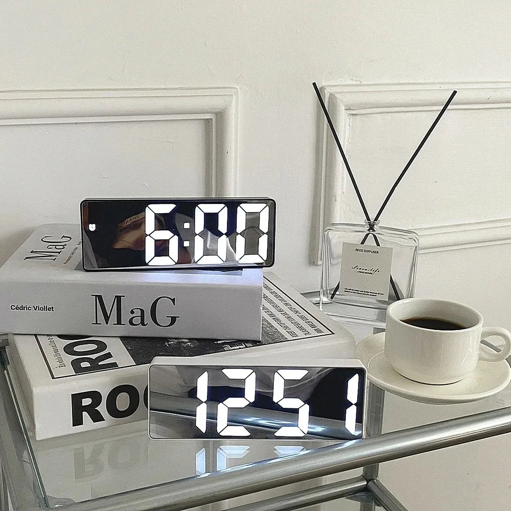 Curved Screen LED Digital Alarm Clock with Temperature and Calendar