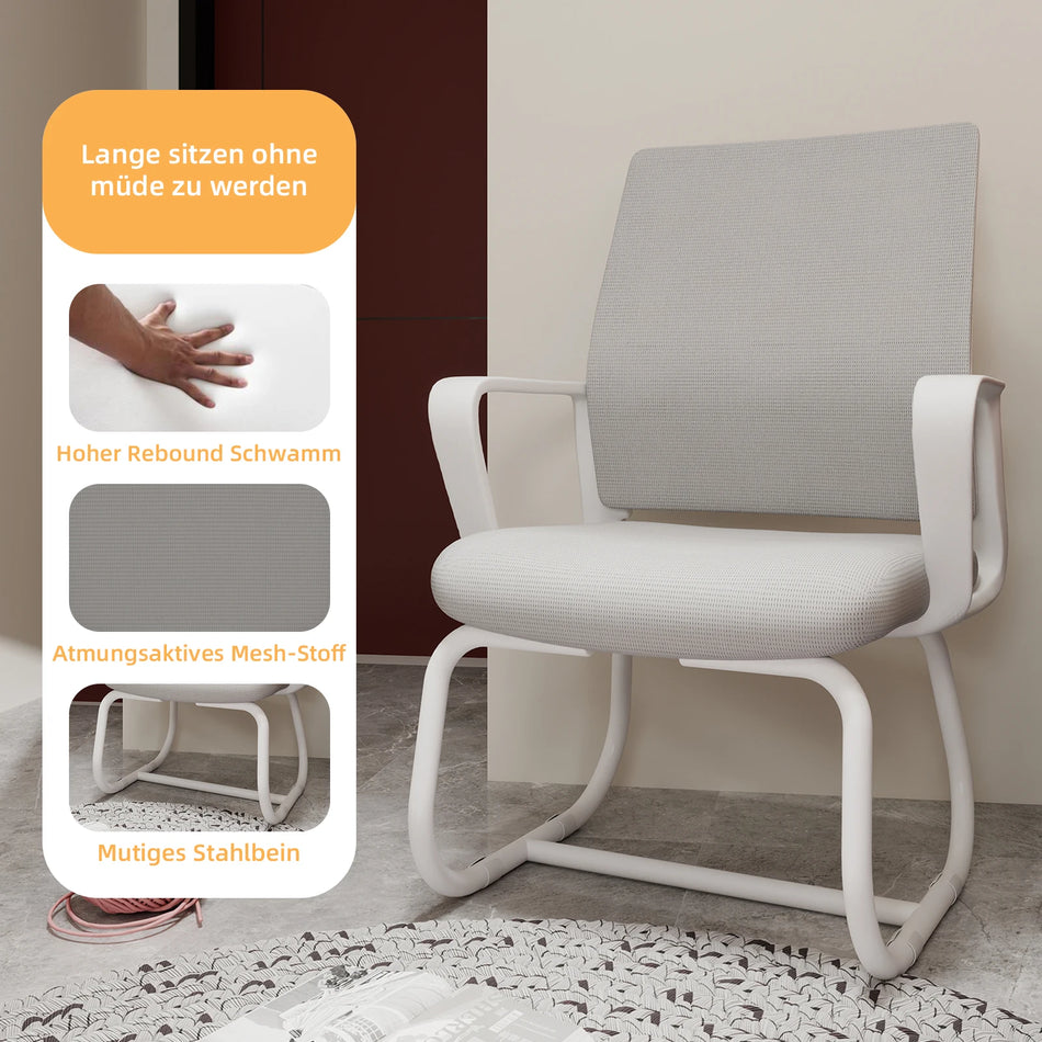 Минималистичен модерен офис стол с мрежеста облегалка и метална рамка