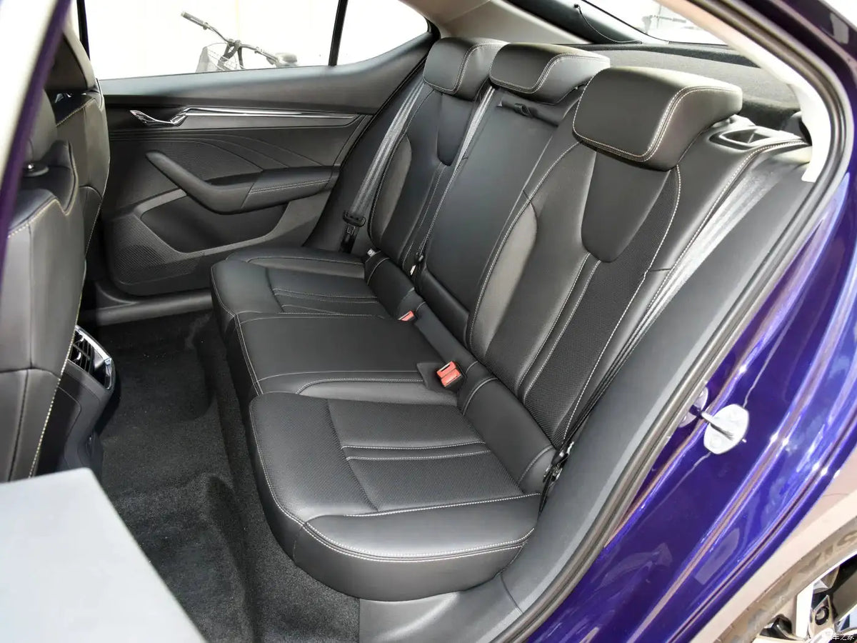 Skoda Octavia IV Faux Leather Seat Covers Full Set