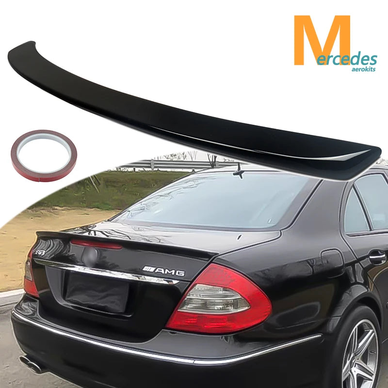 Spoiler per bagagliaio Mercedes Benz W211 Classe E, Nero Lucido Stile AMG