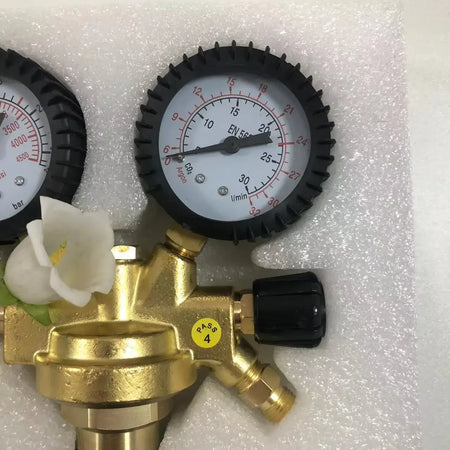 CO2 Argon Nitrogen Pressure Reducing Regulator &ndash; Shockproof