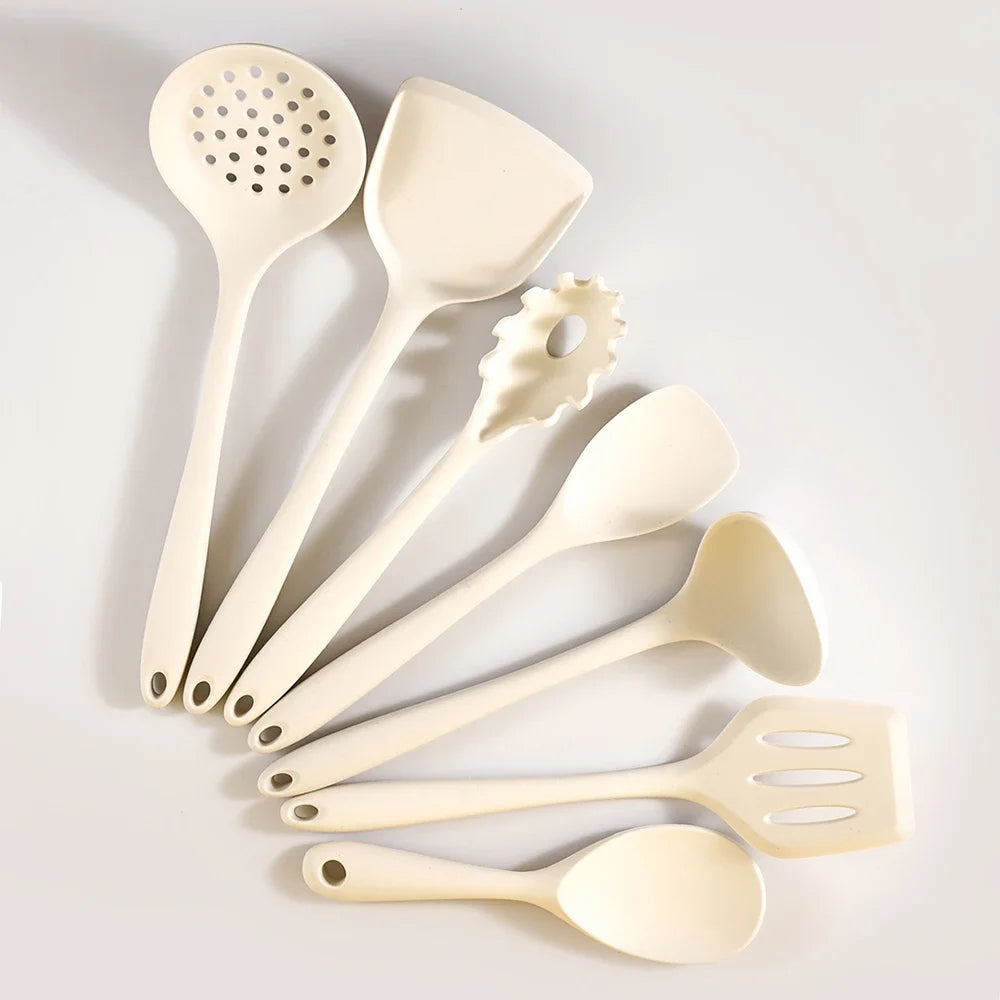7Pcs Silicone Kitchenware Set &ndash; Heat-Resistant and Eco-Friendly 7Pcs Beige