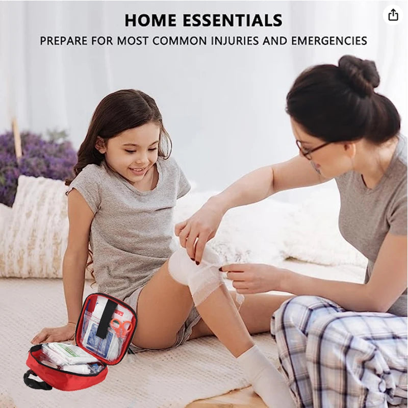 Portable Family First Aid Kit &ndash; Layered Storage for Travel