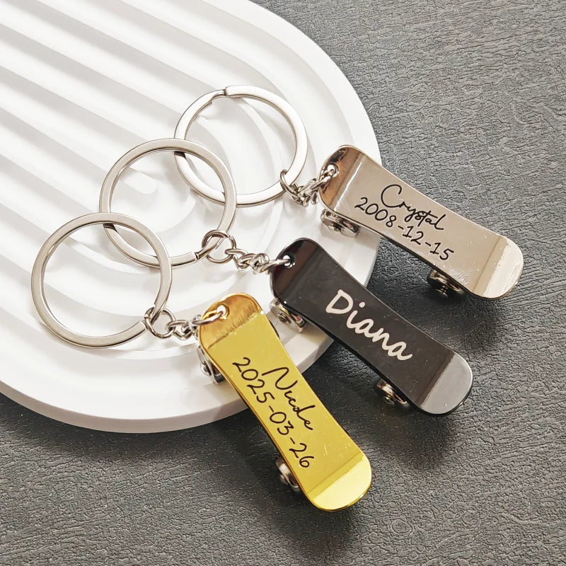 Chuhan Customized Metal Skateboard Keychain &ndash; Unique Gift Idea golden
