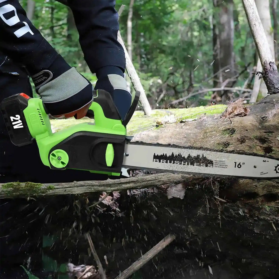 Betuyoo 2200W Chainsaw &ndash; Brushless Cordless Power Tool