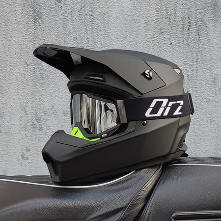 Off Road Racing Motorcycle Helmet &ndash; Full Face Protection