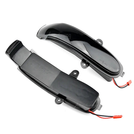 Dynamic LED Turn Signal Lights for Mercedes-Benz C Class W203 W211 S203 by InterCyprus Trading Ltd