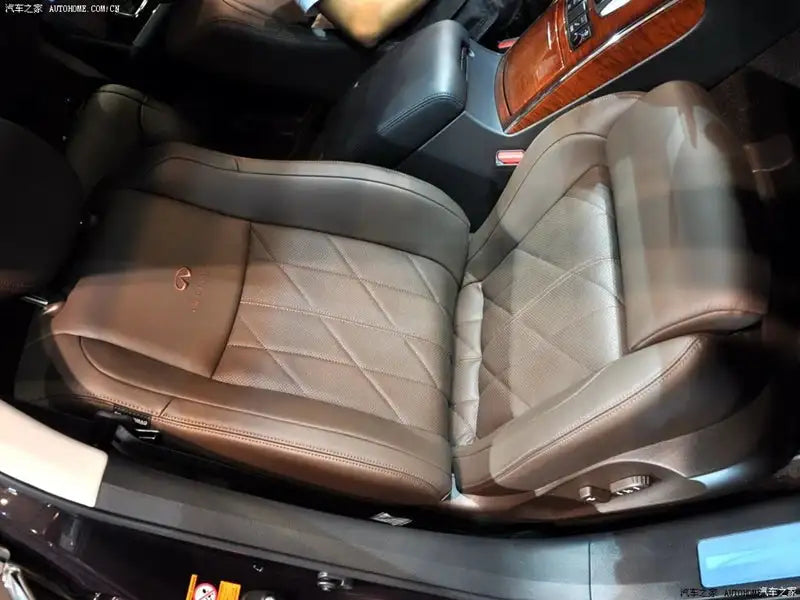 Infiniti FX II Sædeovertræk i kunstlæder Fuldt sæt 2008 2013