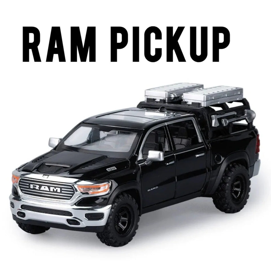 1:32 mēroga metāla auto modelis ar skaņu un gaismu RAM Pickup Mammoth