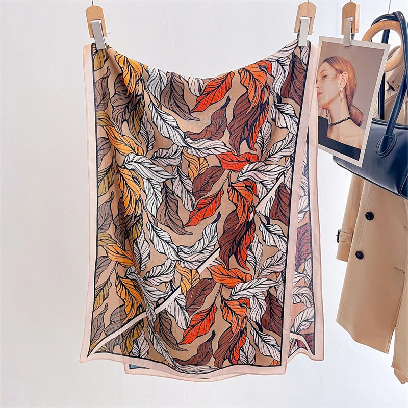 Luxury Wool and Silk Scarf &ndash; Exquisite Warmth and Style J2e054-01 / 60x170cm / CHINA