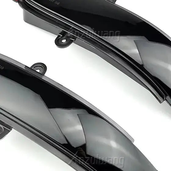 Dynamic LED Turn Signal Lights for Mercedes-Benz C Class W203 W211 S203 by InterCyprus Trading Ltd