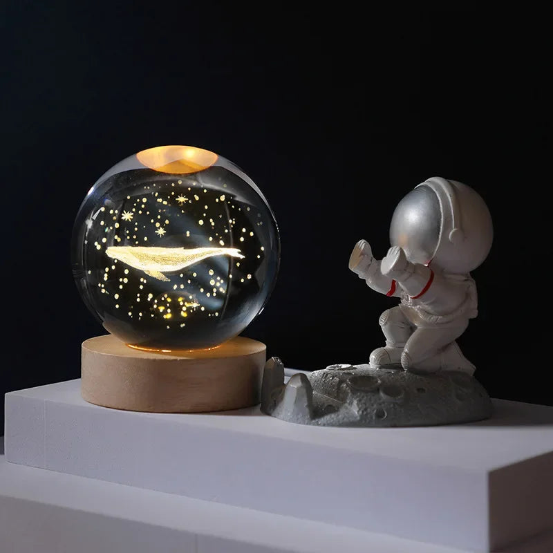 3D Crystal Spheres Glass Globe - Galaxy Solar System Decor Whale / 6x6cm