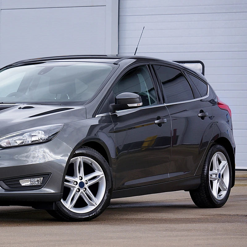 Universal Car Radio Antenna &ndash; Amplified FM AM Signal