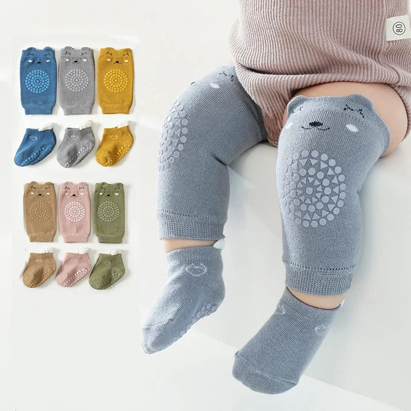 Kids Knee Pads And Anti Slip Socks Set &ndash; Crawling Safety
