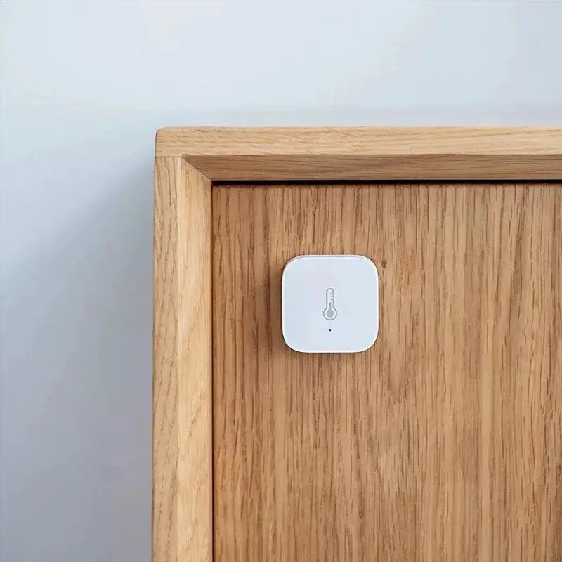Aqara Temperature Humidity Sensor With Zigbee Smart Monitor by InterCyprus Trading Ltd