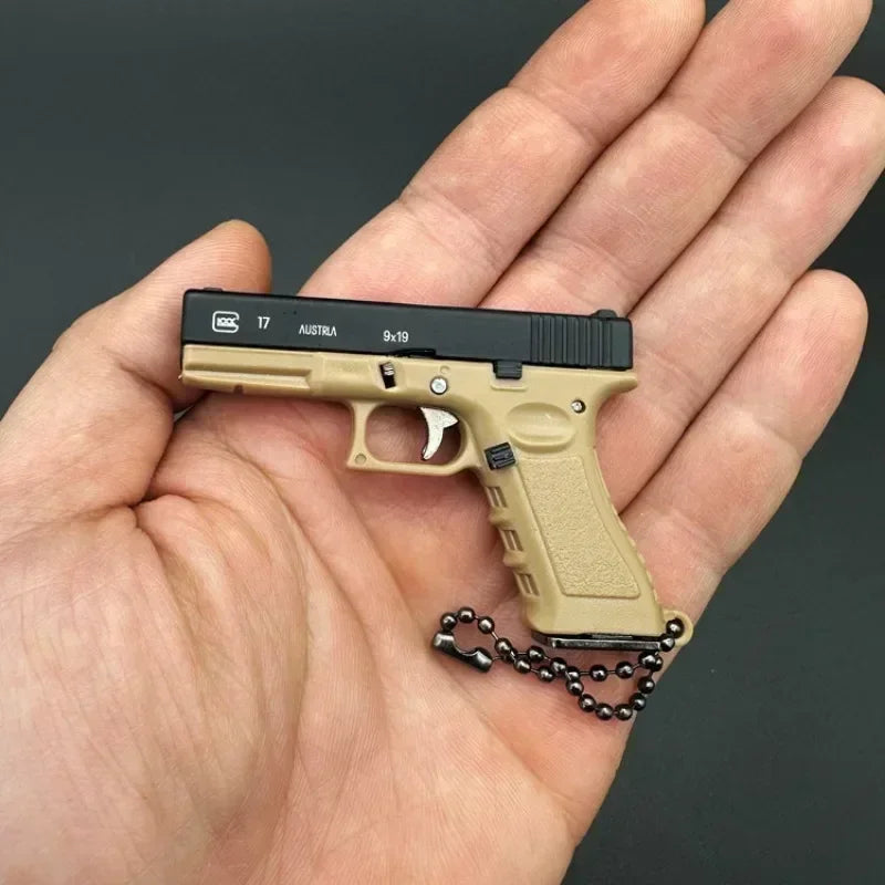 1:3 G17 Miniature Pistol Keychain