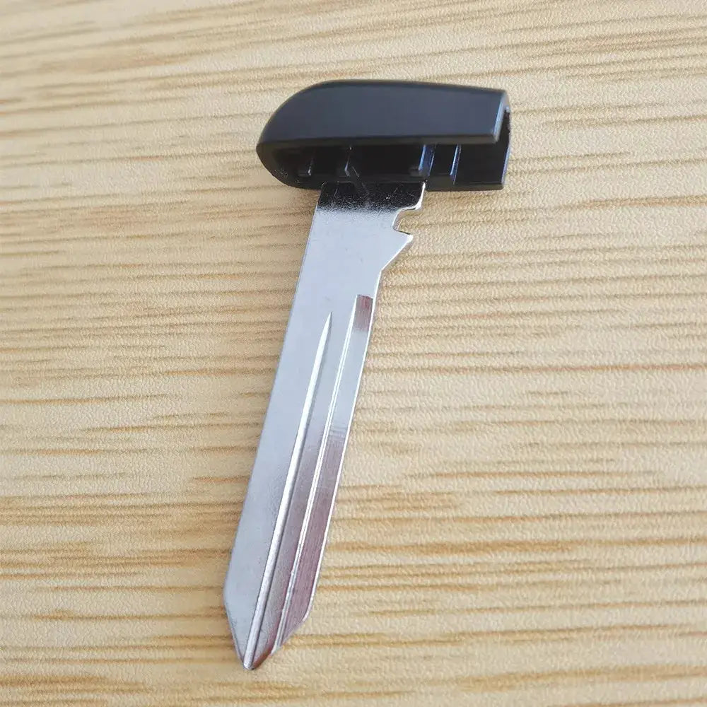 10pcs/lot Replacement Emergency Smart Small Insert Key Blade For Chrysler Smart Remote Key by InterCyprus Trading Ltd