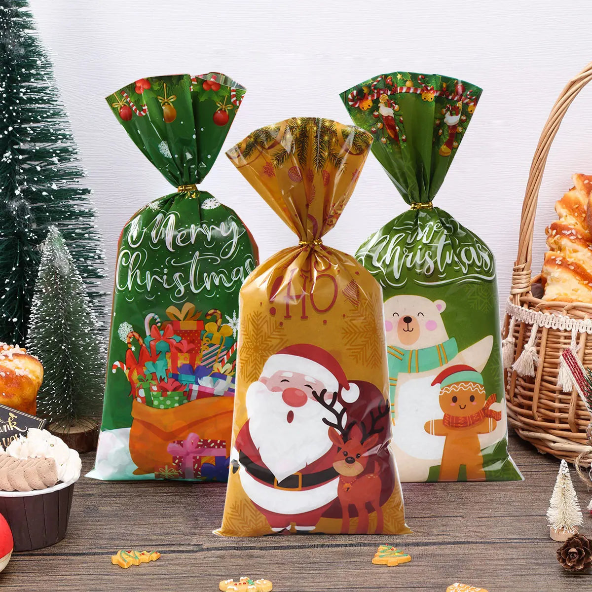 Christmas Candy Gift Bags - Santa Decoration - Huiran