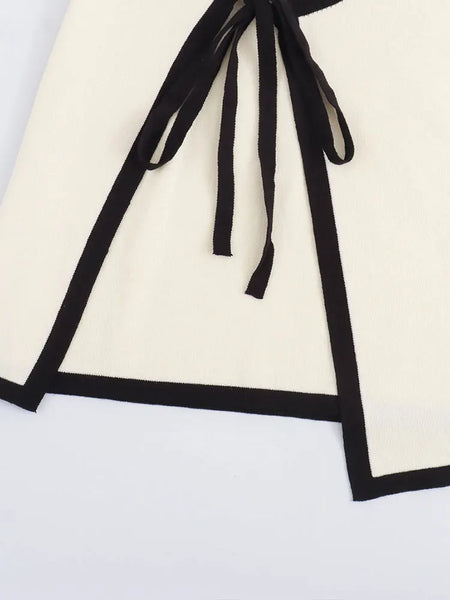 Contrasting Backless Knitted Mini Dress for Women