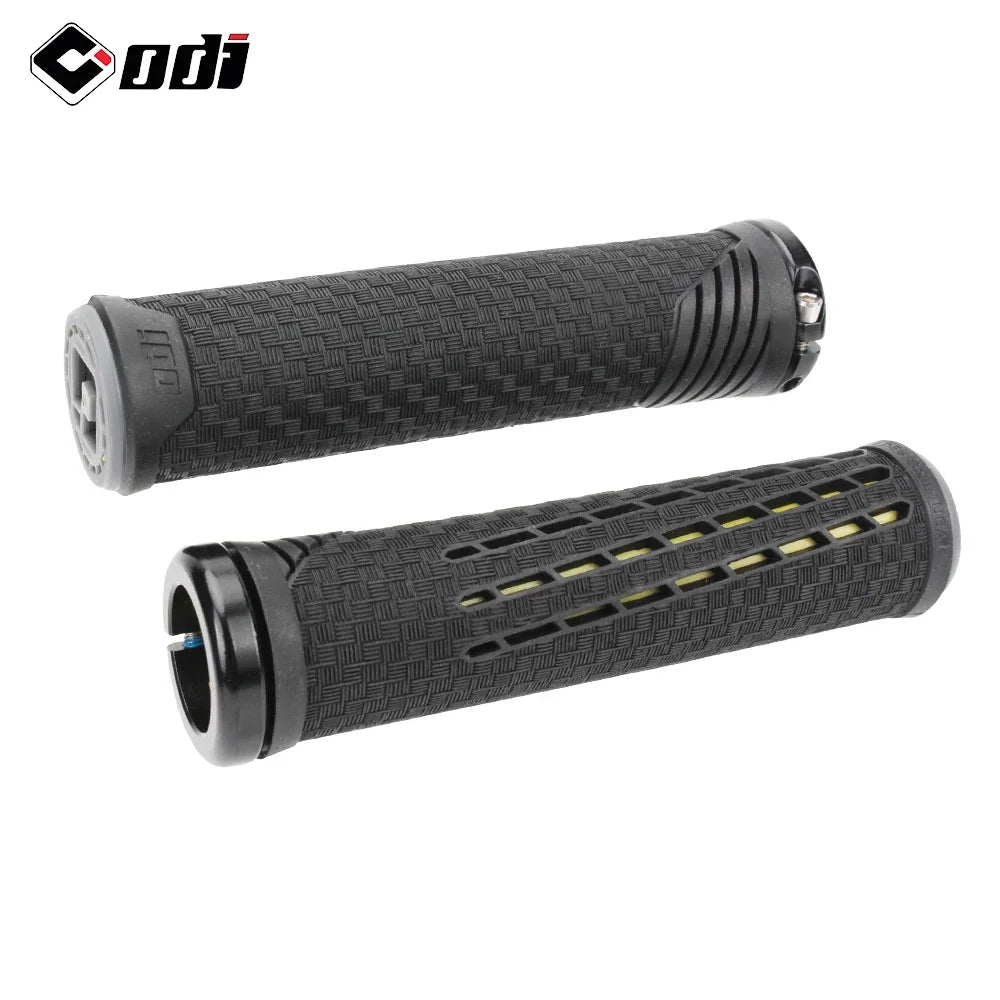 ODI CF Silicone Bike Grips with Carbon Fibre Reinforcement - Anti-slip Comfort CF-2 Black-Black