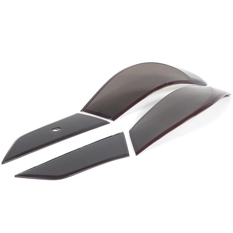 Czarna osłona tylnego światła z ABS do Infiniti Q60 od 2016 roku