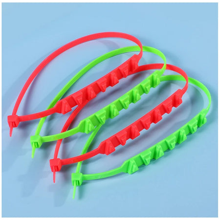 Universal Anti-Skid Snow Chains &ndash; Non Slip Cable Ties