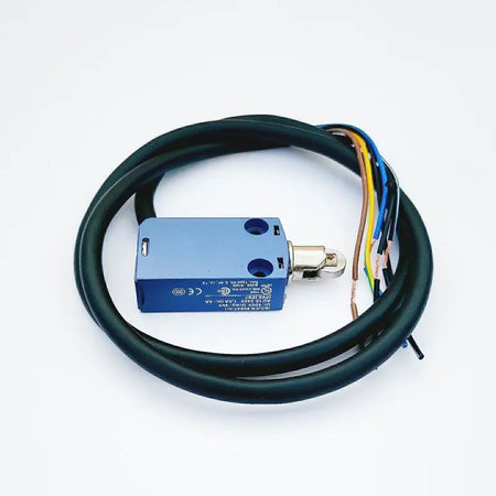 XCMD2102L1 Waterproof Limit Switch &ndash; IP67 Sealed Unit