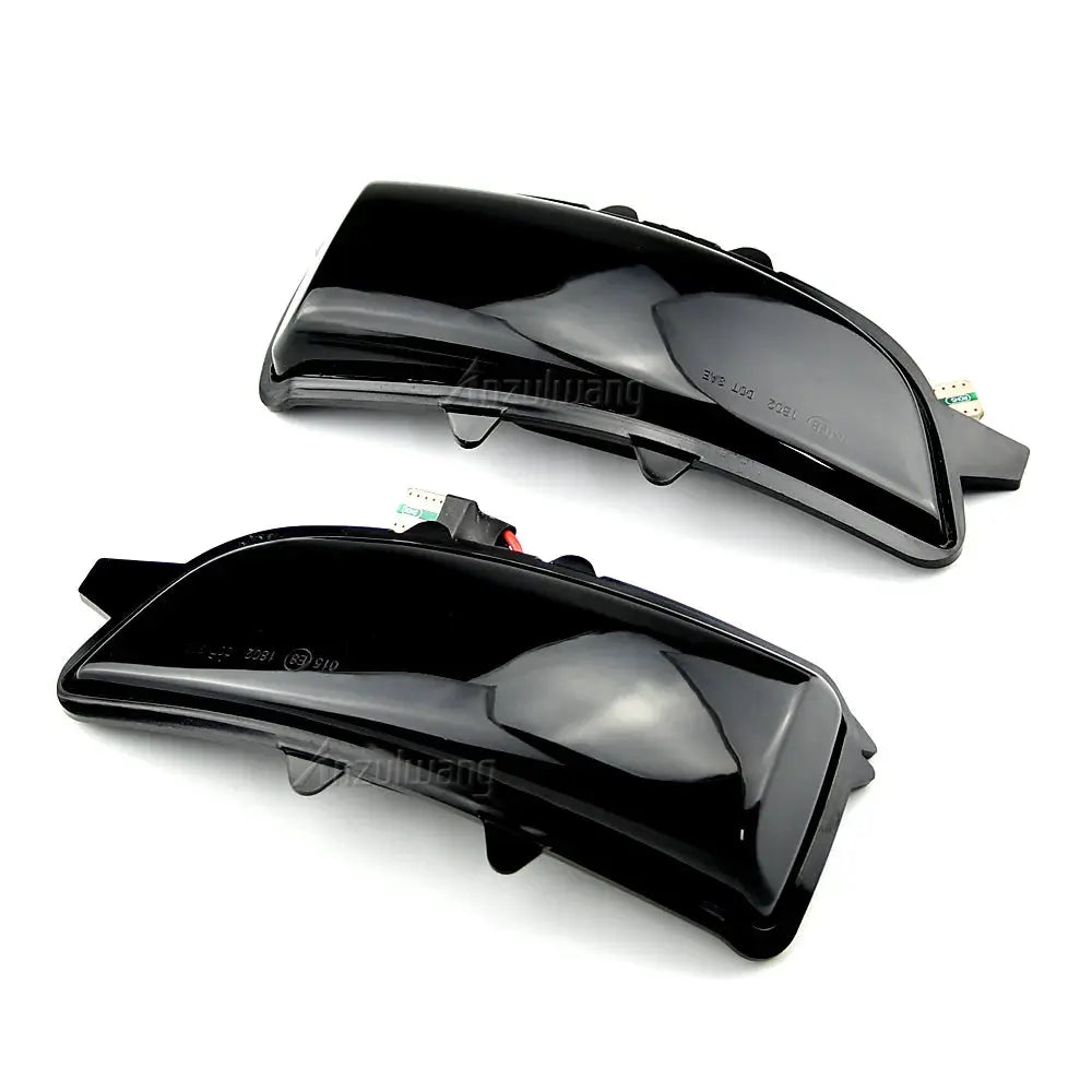 LED Dynamic Turn Signal Lights for Volvo C30 S40 S60 V50 V70 by InterCyprus Trading Ltd