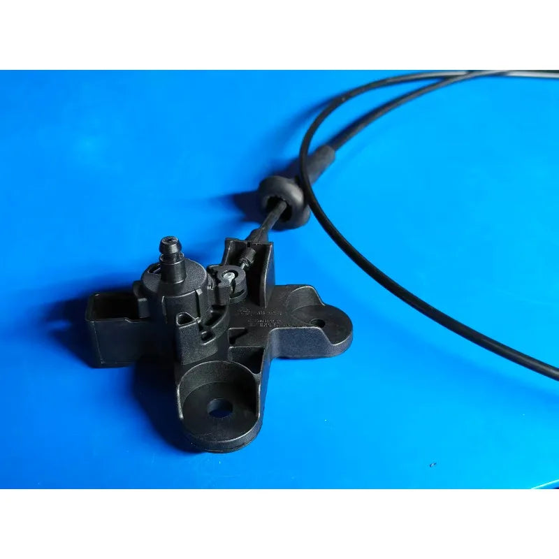 Kabel za odpiranje pokrova motorja in pokrov zaponke s pasom za Ford Explorer 2020