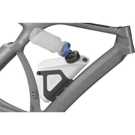 F1 Bicycle Water Bottle &ndash; Hands-Free Frame Mounted Hydration System