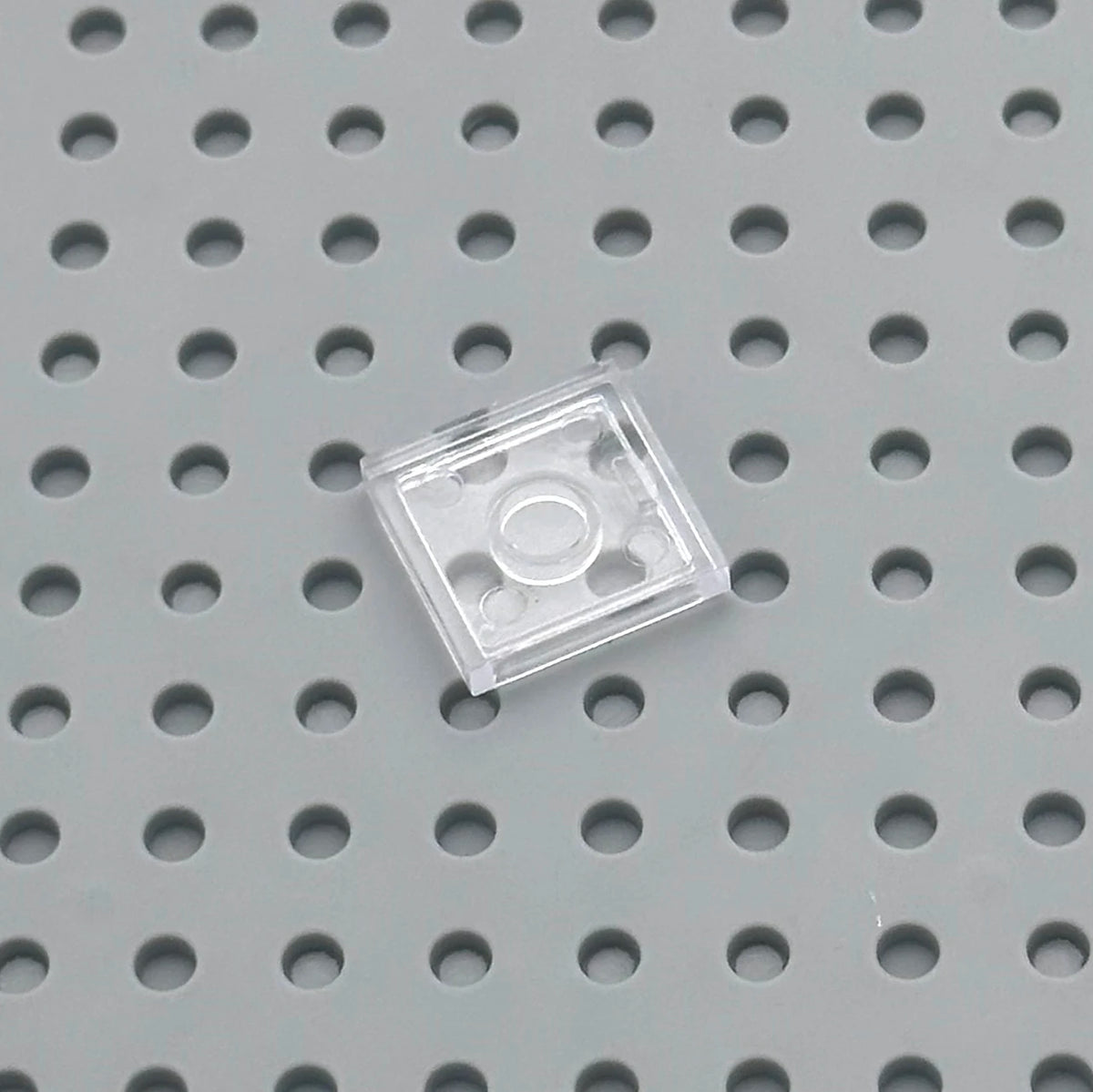 1000Pcs DIY Building Blocks 2x2 Tiles &ndash; Educational Fun Transparent White