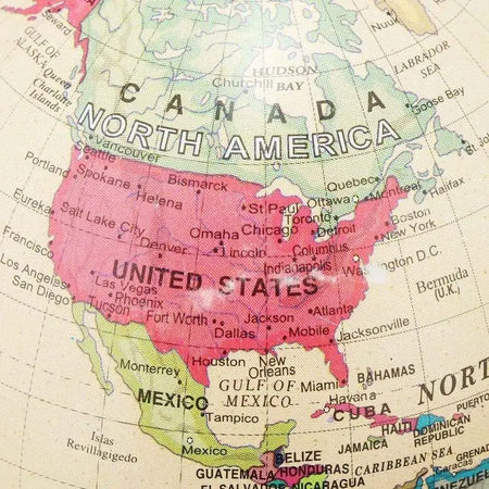 Desktop Earth Retro Globe 360 Rotating &ndash; Antique Map Design