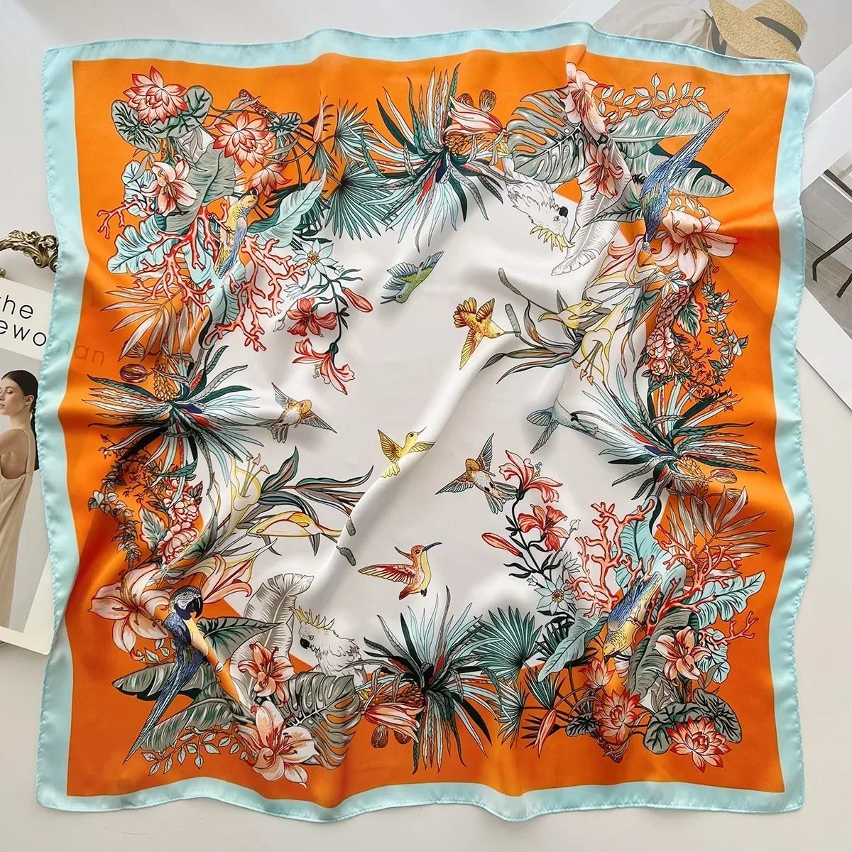 Luxury Design Print Silk Scarf &ndash; Timeless Elegance and Versatility