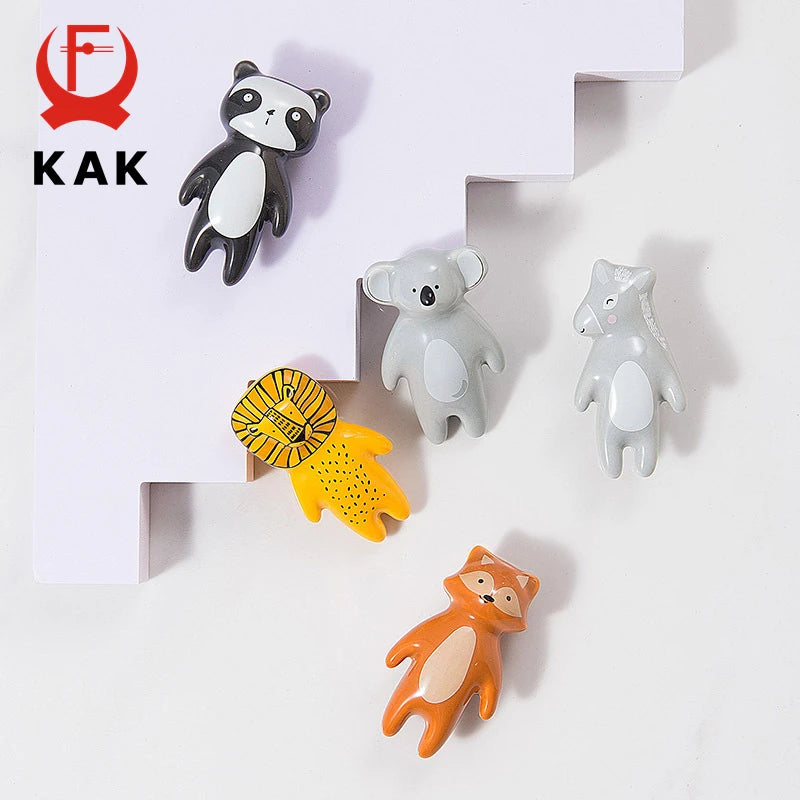 Набор керамических ручек для шкафов в виде животных KAK Цветные для детской комнаты